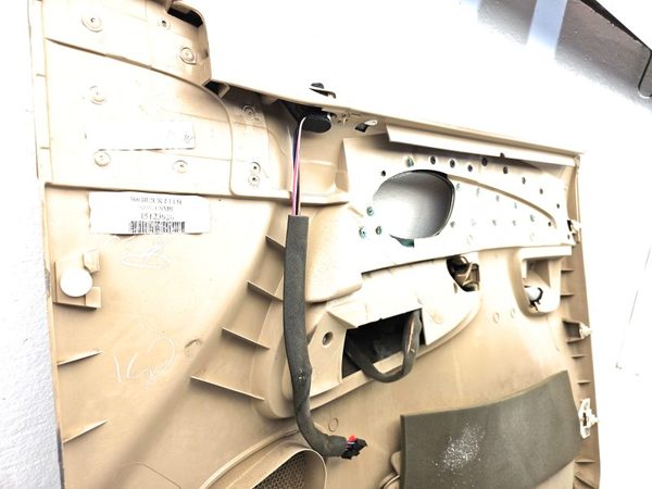 2004 Buick Rainier Driver Left Front Door Trim Panel With Master Switch Tan 332 — photo 22