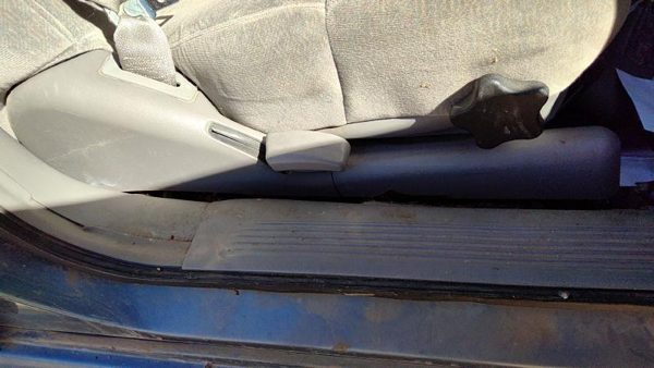 2000-2005 Buick Lesabre Passenger Right Side Seat Trim Panel Oem Gray 17B — photo 3