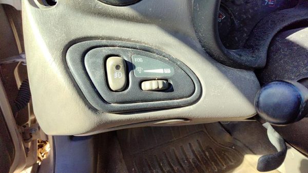 2001-2005 Pontiac Grand Am Headlight Switch Control Knob Buttons Dash Oem — photo 1