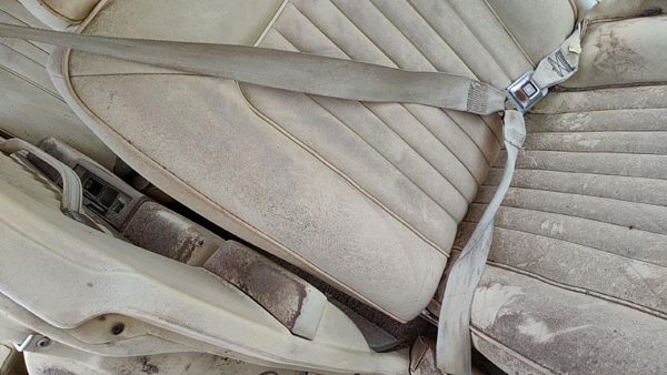 80-84 Cadillac Deville Passenger Right Front Seat Belt Retractor Oem Shoulder — photo 1
