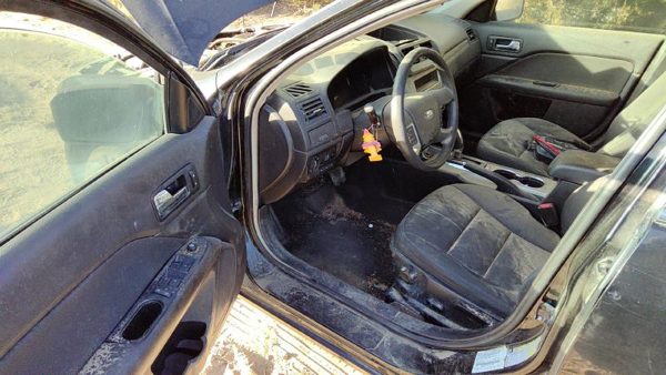 2010 Ford Fusion Radiator 2.5L — photo 5