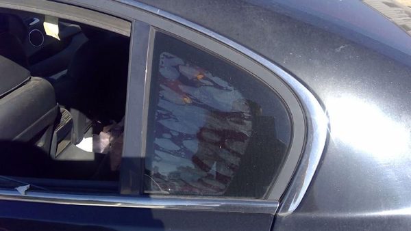 2008-2009 Pontiac G8 Driver Left Rear Vent Window Back Door Glass With Frame Oem — photo 8