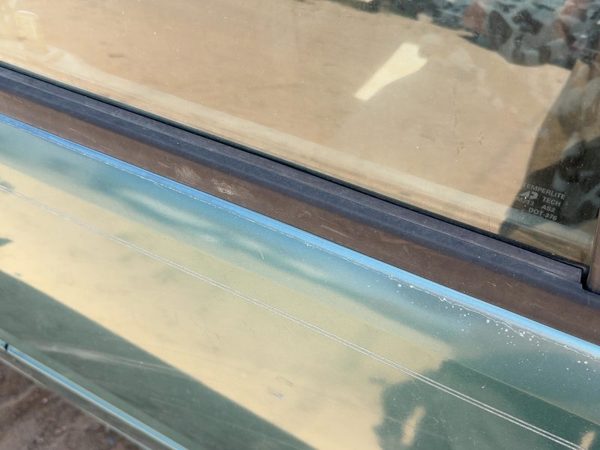 1995 Isuzu Rodeo Driver Left Rear Moulding From Door Oem Back Trim Strip — photo 3