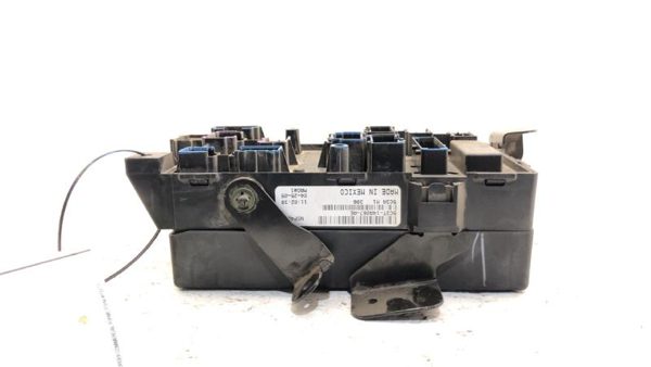 2006 Ford F250 Interior Cabin Fuse Box Oem Behind Dash Id 5C3t-14A607-Ae — photo 8