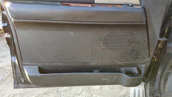 07-14 Expedition Driver Left Front Door Trim Panel wth Master Switch Black/Camel — photo 6