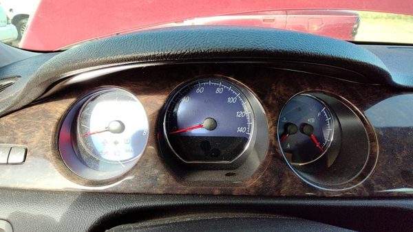 2007 Buick Lucerne Speedometer Cluster Instrument Gauges Panel Oem Dash Cxs — photo 2