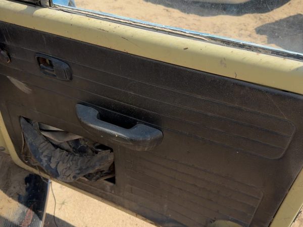 1971 Vw Super Beetle Passenger Right Front Door Trim Panel — photo 3