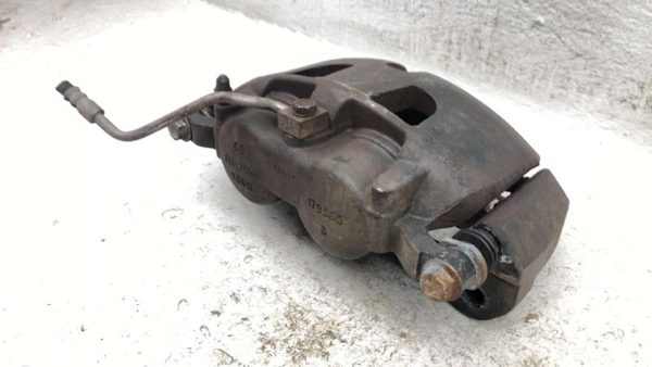 2013-2016 Ford F250 Passenger Right Front Brake Caliper With Mount Bracket Oem — photo 8