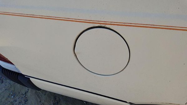 1984 Ford Tempo Fuel Tank Door With Hinge Gas Lid OEM Filler Tan — photo 4