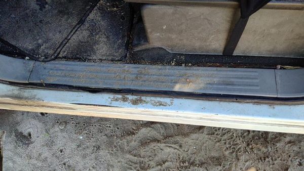2004 Nissan Titan Driver Left Lower Sill Step Moulding Trim Panel Oem W Graphite — photo 1