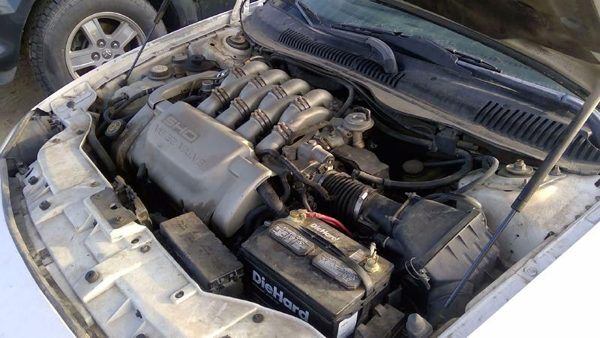 1999 Lincoln Continental — vehicle photo 12
