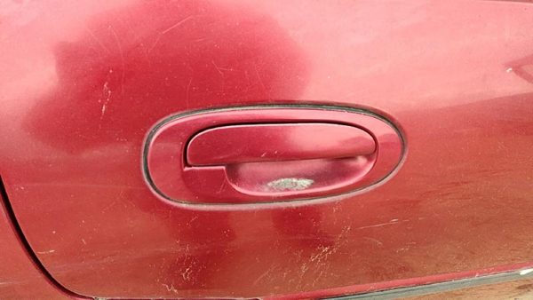 1997 Ford Escort Passenger Right Rear Outside Door Handle Oem Back Red — photo 3