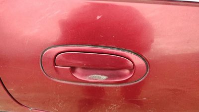 1997 Ford Escort Passenger Right Rear Outside Door Handle Oem Back Red