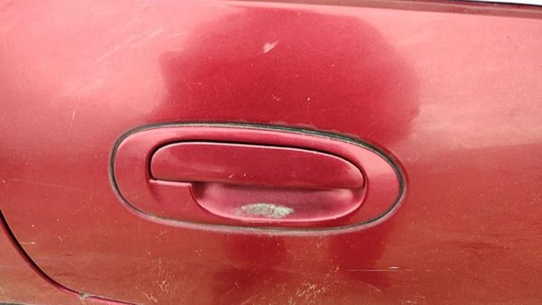 1997 Ford Escort Passenger Right Rear Outside Door Handle Oem Back Red — photo 1