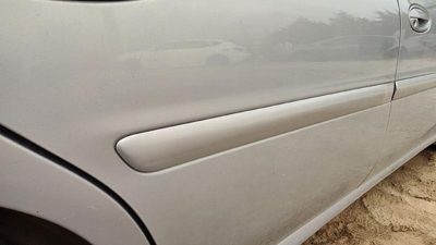 1997-05 Malibu Passenger Right Rear Moulding From Door Back Trim 17u Silvermist