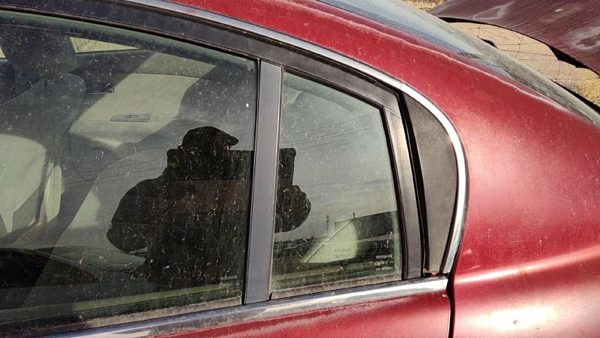 2002-2006 Nissan Altima Driver Left Rear Vent Window Back Door Glass With Frame — photo 1