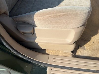 2003-2008 Kia Sorento Passenger Right Side Seat Trim Panel Oem Beige Fc