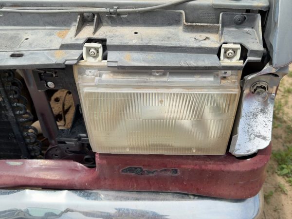 1987-1991 Ford F150 Driver Left Head Light Oem Front Lamp E9Tz13008D — photo 2