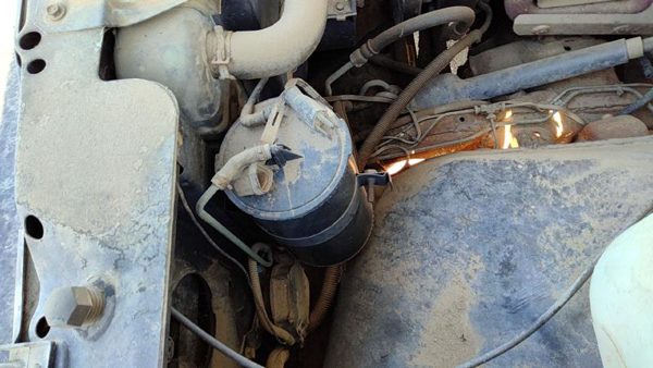 1987-1995 Gmc Sierra 2500 Fuel Vapor Canister Oem Charcoal Housing 17087115 — photo 1