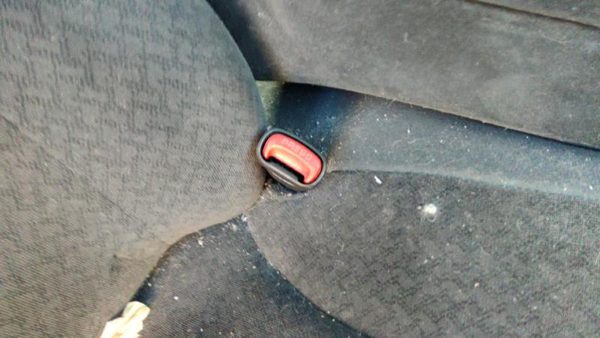 2000-2004 Dodge Intrepid Passenger Right Front Seat Belt Buckle Receiver Black — photo 3