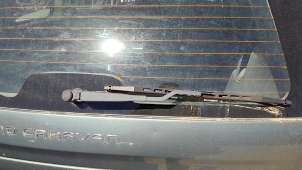 01-07 Dodge Caravan Back Glass Wiper Arm Oem Rear Window Blade Liftgate Hatch — photo 3