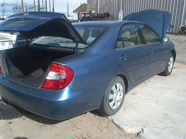 2003 Toyota Camry — vehicle photo 9