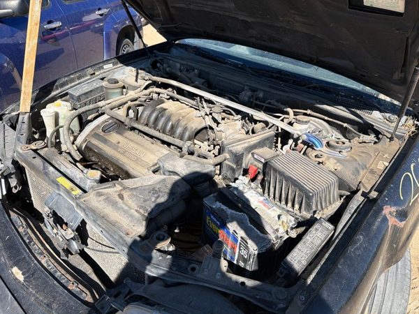 1996 Nissan Maxima — vehicle photo 2