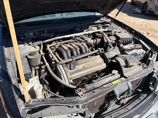 1996 Nissan Maxima — vehicle photo 7