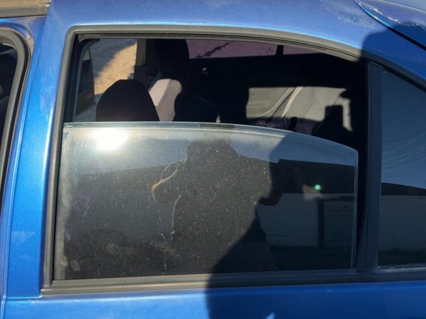 1999-2011 Vw Jetta Driver Left Rear Side Window Door Glass Oem Back Sedan — photo 2