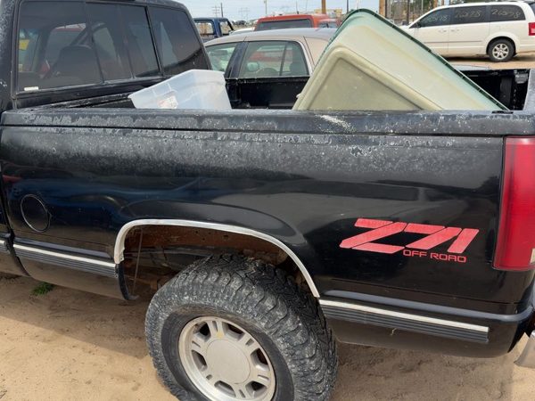 1997 Chevy Pickup 1500 Pickup Box/bed Assembly Black — photo 1