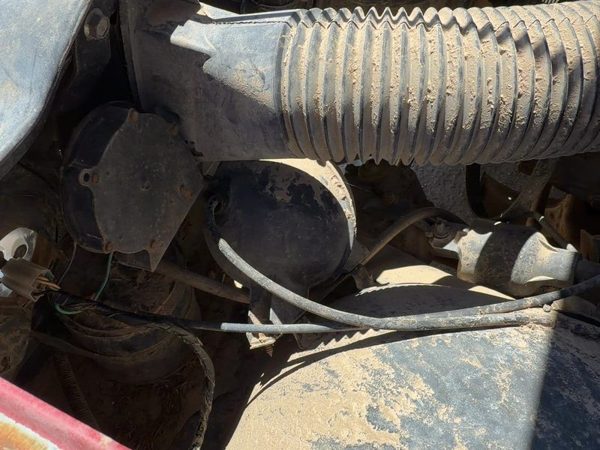 1990-1993 Chevy S10 Pickup Fuel Vapor Canister Oem Charcoal Housing 2.5L — photo 1