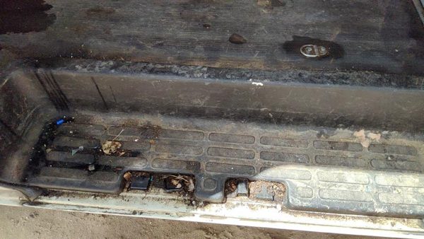 96-24 Chevy Express Van Passenger Right Rear Step Sill Panel Oem Kick — photo 3