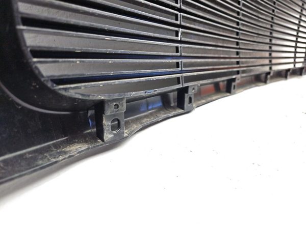 2002 Dodge Ram 1500 Grille Aftermarket — photo 12