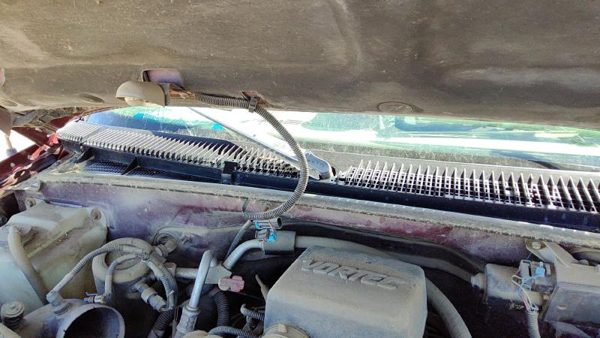 1995-1999 Gmc Yukon Windshield Wiper Cowl Vent Trim Panel Oem Cover — photo 7