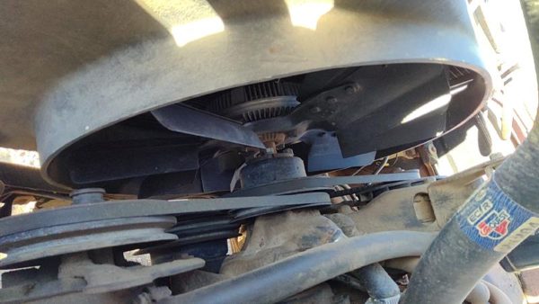 1983 Chevy Pickup 30 Fan Clutch — photo 1
