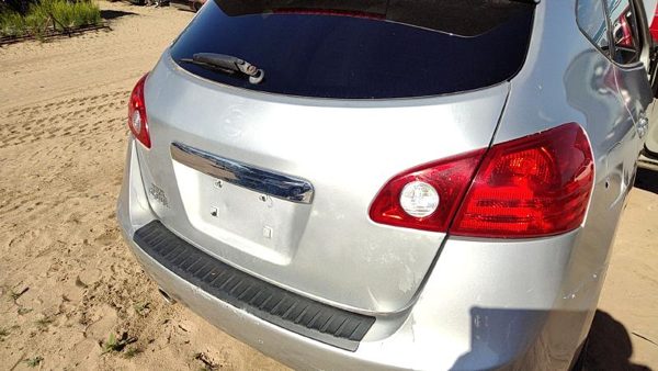 2013 Nissan Rogue Trunk/decklid/hatch/tailgate Silver K23 — photo 2