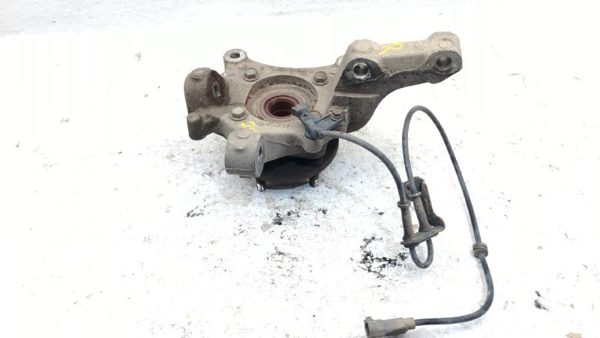 2001-2007 Dodge Caravan Passenger Right Front Spindle Steering Knuckle With Hub — photo 7