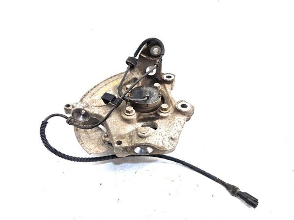 03-11 Town Car Passenger Right Front Spindle Steering Knuckle With Wheel Hub — photo 4