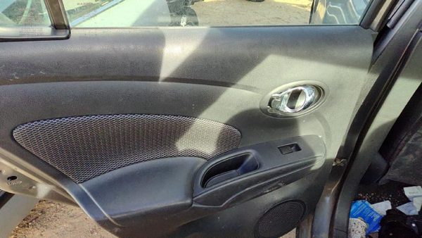 14-19 Versa Driver Left Rear Door Trim Panel With Switches Back Charcoal G — photo 4