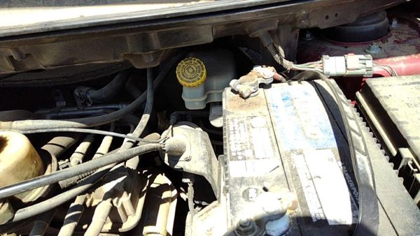 03-07 Town Country Power Brake Booster With Master Cylinder Pair Set Oem — photo 1