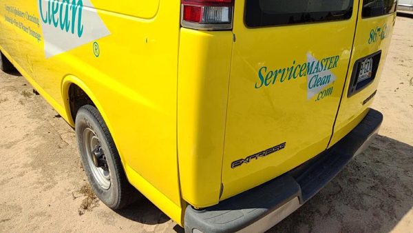 1996-2002 Express Van 2500 Driver Left Rear Moulding On Quarter Panel Oem Yellow — photo 2