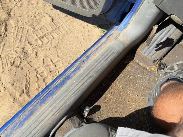 2004 Chevy Aveo Driver Left Lower Sill Step Moulding Trim Panel Oem Gray 82C — photo 2