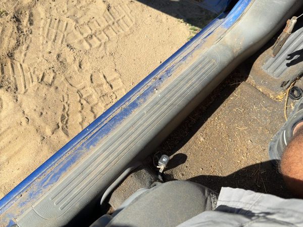 2004 Chevy Aveo Driver Left Lower Sill Step Moulding Trim Panel Oem Gray 82C — photo 4