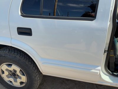 2002 Blazer S10/jimmy S15 Rear Door RH White 50U