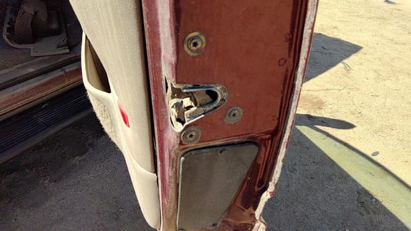 1994-00 Gmc Yukon Passenger Right Front Door Latch With Rods/Cables Oem 16631626 — photo 5