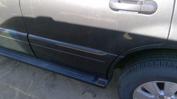 2007 Mercury Mountaineer Rear Door LH Charcoal G5 — photo 3