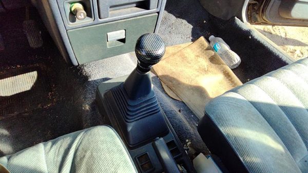 86 Camry Floor Shifter Lever With Cables Shift Unit 5 Speed Manual Transmission — photo 2