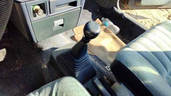 86 Camry Floor Shifter Lever With Cables Shift Unit 5 Speed Manual Transmission — photo 6