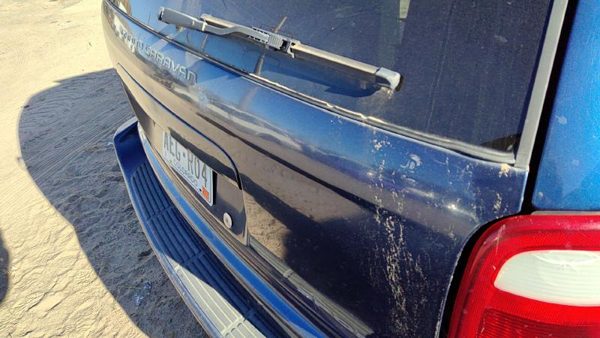 2001 Dodge Caravan Trunk/decklid/hatch/tailgate Blue — photo 4