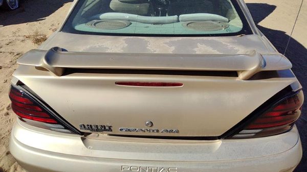 2004 Pontiac Grand Am Trunk/decklid/hatch/tailgate 33U Champagne Beige Hail — photo 1